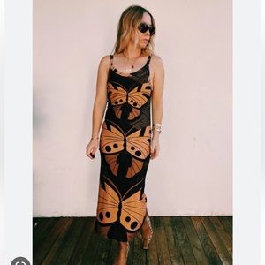 ISO NOVELLA ROYALE DEBBIE DRESS IN ONYX BUTTERFLY MED OR LARGE